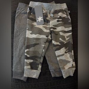 Splendid Kids 2 Pack Knit Joggers NWT Gray Camo Cozy Lounge Pants